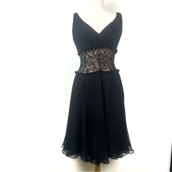 Tadashi Shoji Dresses & Skirts - Tadashi Vintage Black Silk Sequin A-Line Fit & Flare Cocktail Dress | Size 6